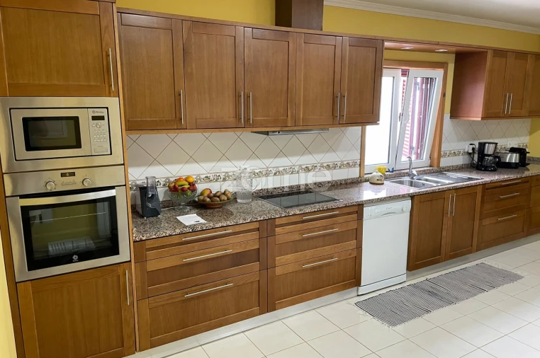 Moradia T3 para Venda em Vimieiro Foto 9