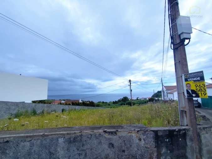 Terreno para Venda em Ribeira Chã Foto 2