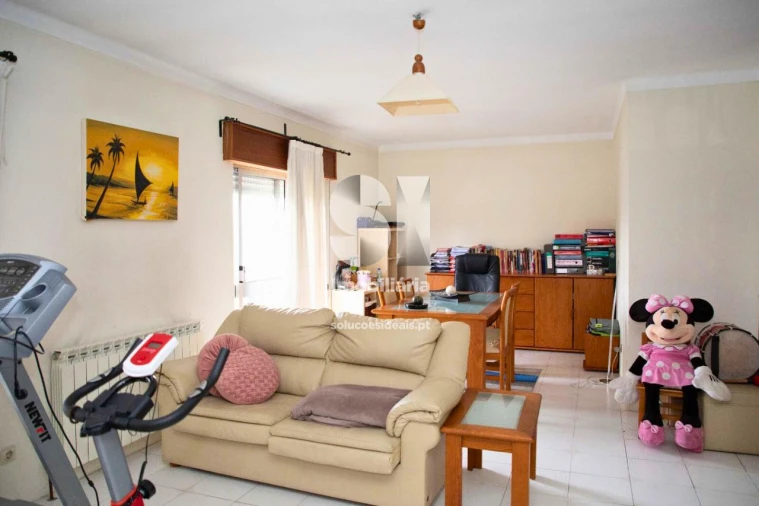 Negócio para Venda em Torgueda Foto 40