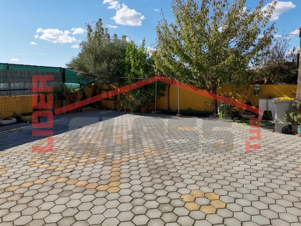 Moradia T4 para Venda em Mirandela Foto 8