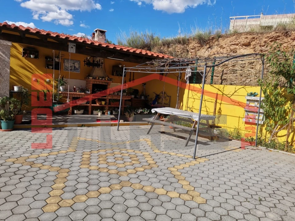 Moradia T4 para Venda em Mirandela Foto 9