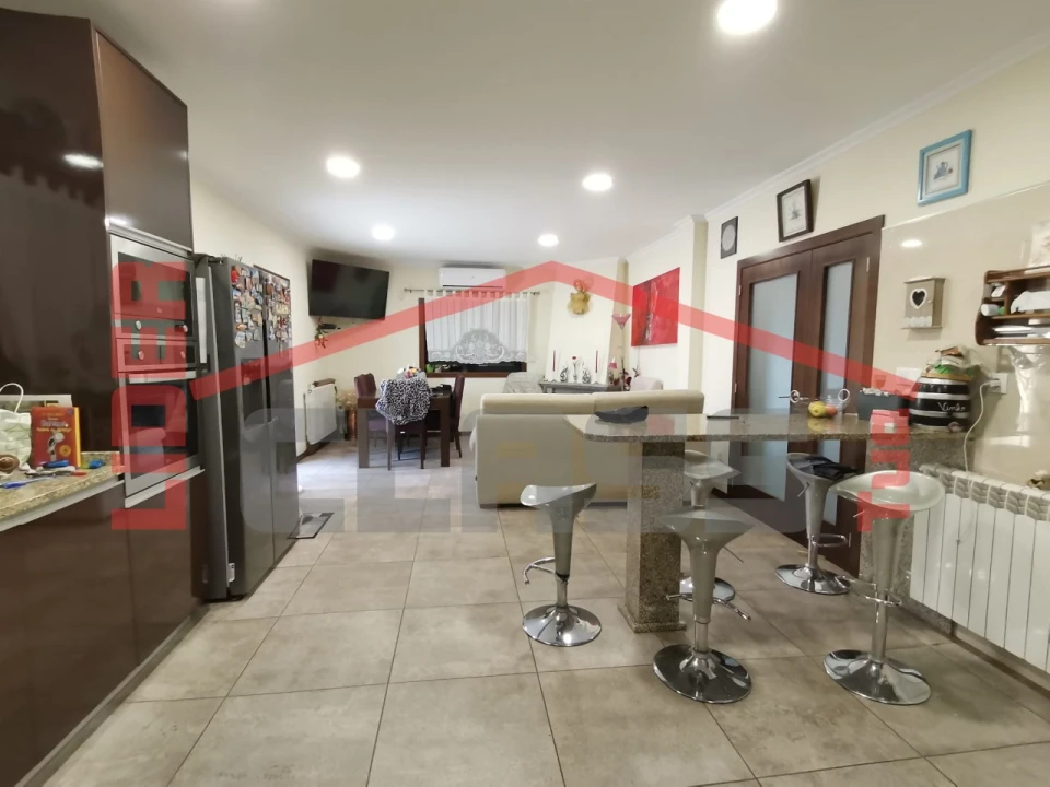 Moradia T4 para Venda em Mirandela Foto 11