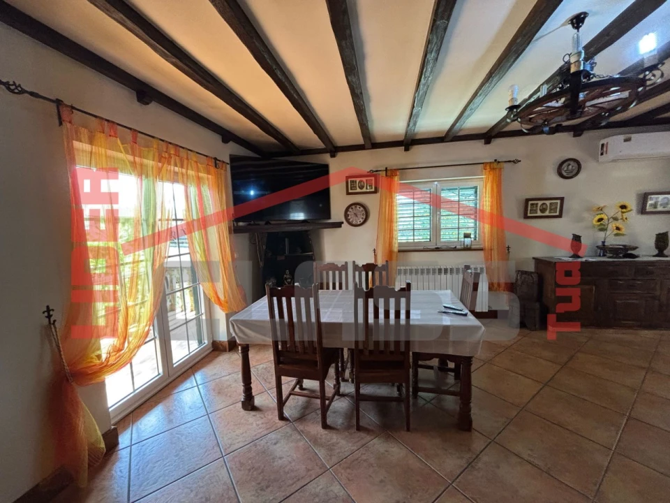 Moradia T6 para Venda em Vimioso Foto 12