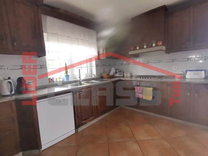 Moradia T6 para Venda em Vimioso Foto 7