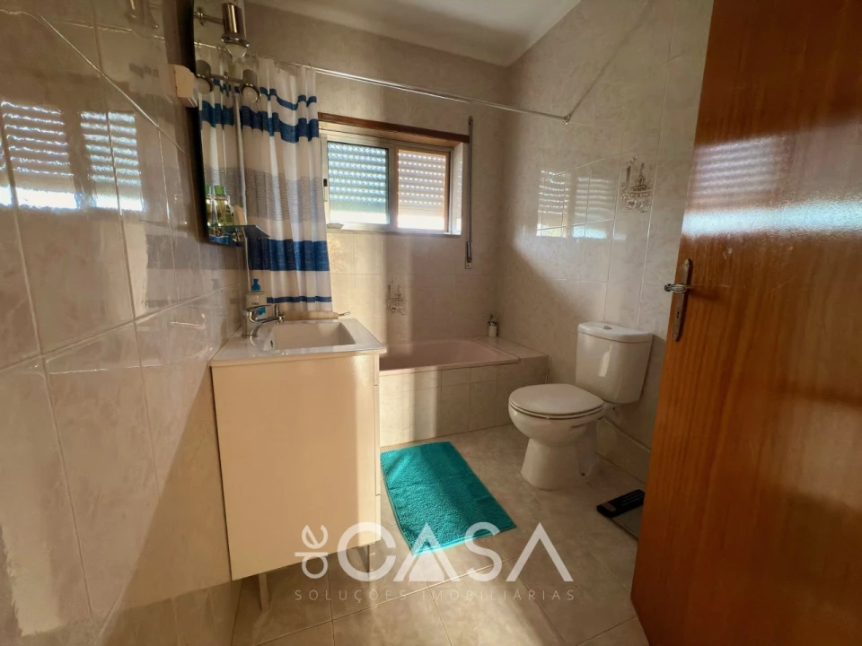 Moradia para Venda em Insua Foto 6