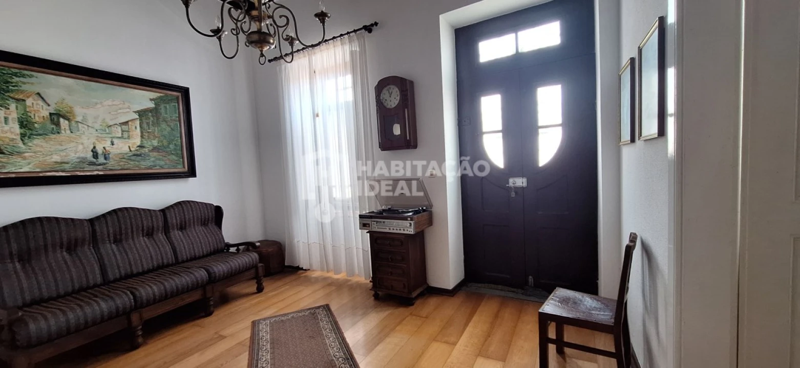 Moradia T3 para Venda em Soza Foto 26