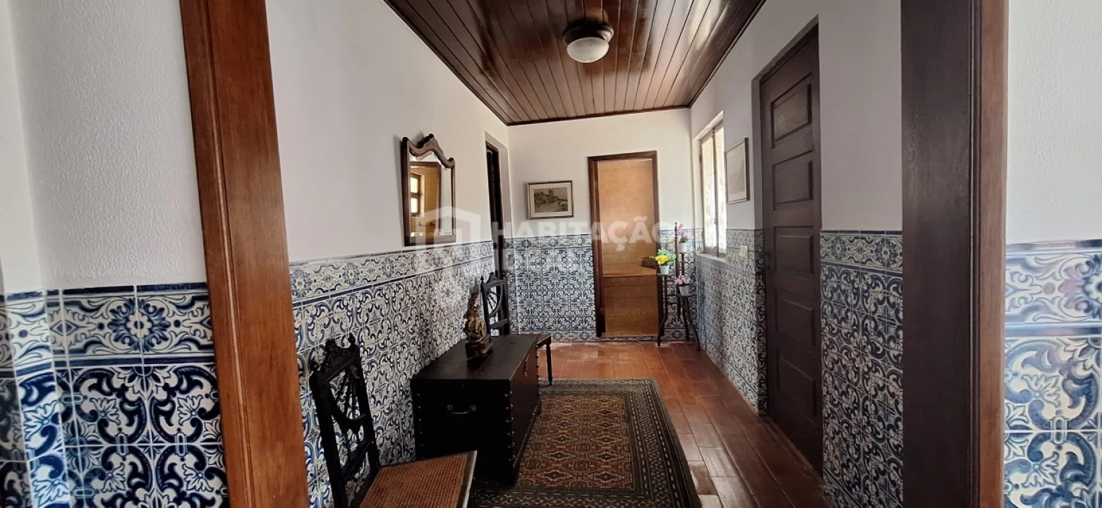 Moradia T3 para Venda em Soza Foto 23