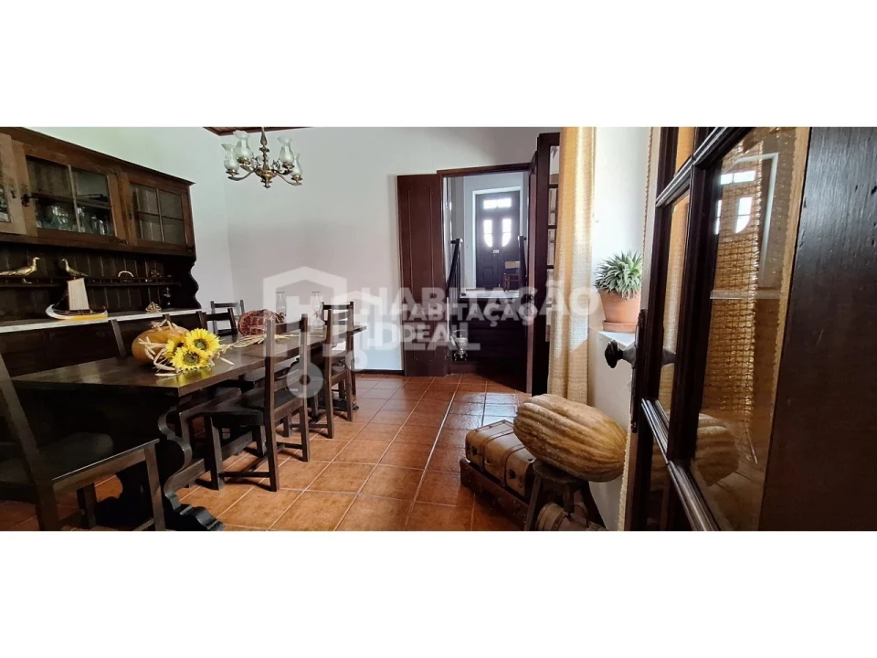 Moradia T3 para Venda em Soza Foto 1