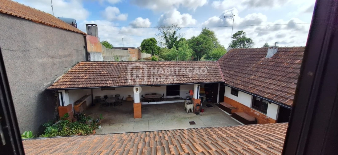 Moradia T3 para Venda em Soza Foto 40