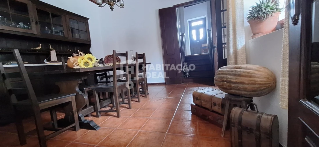 Moradia T3 para Venda em Soza Foto 17