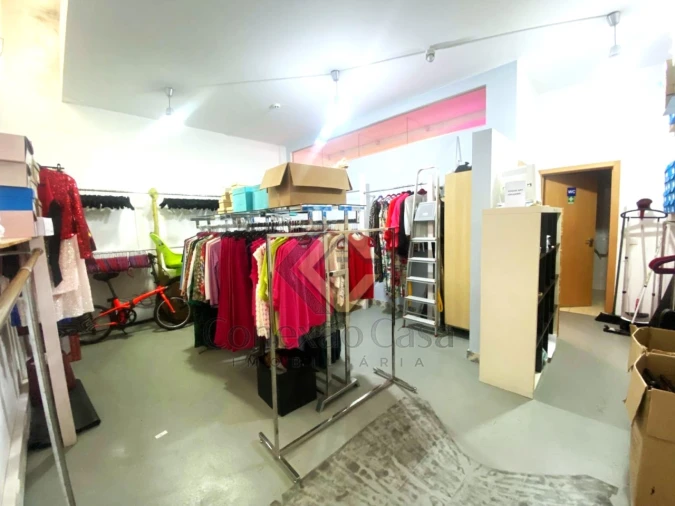 Loja para Venda em Espinho Foto 9