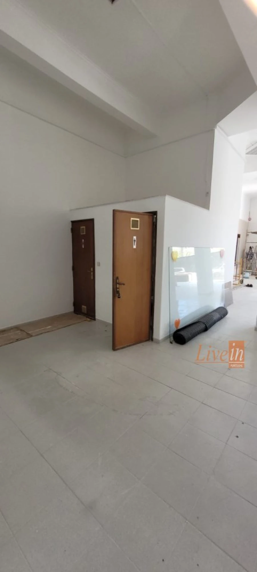 Loja para Arrendamento em Loures Foto 12