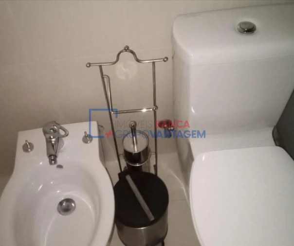 Apartamento T2 para Venda em Tavarede Foto 4
