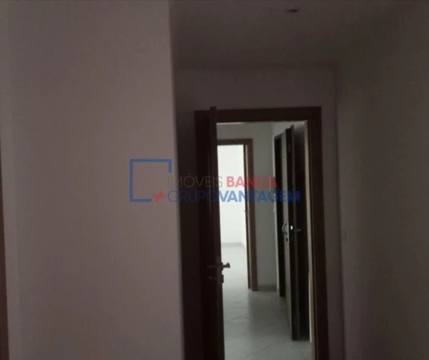 Apartamento T2 para Venda em Tavarede Foto 10