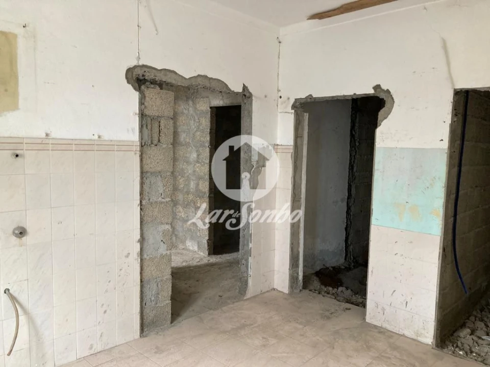 Moradia T2 para Venda em Santa Cruz da Graciosa Foto 7