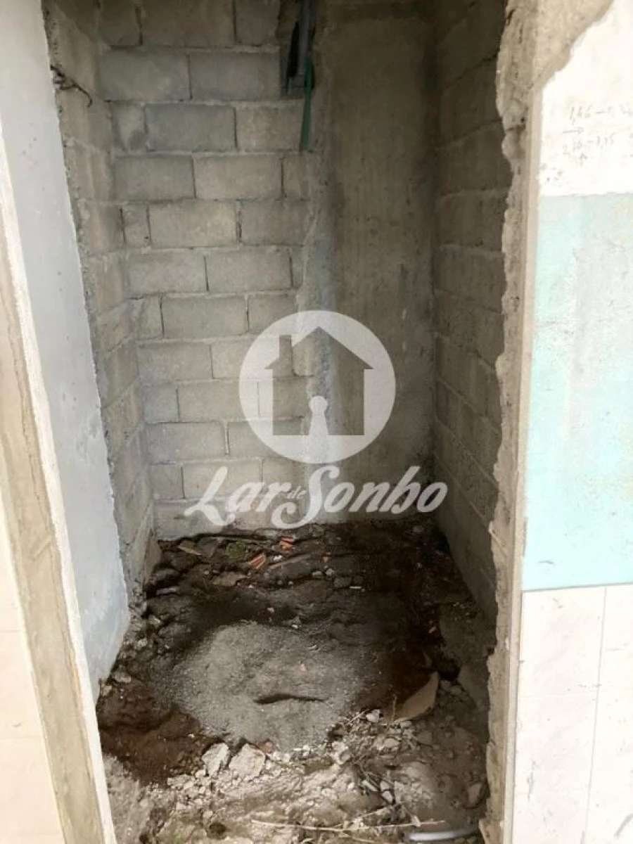 Moradia T2 para Venda em Santa Cruz da Graciosa Foto 9