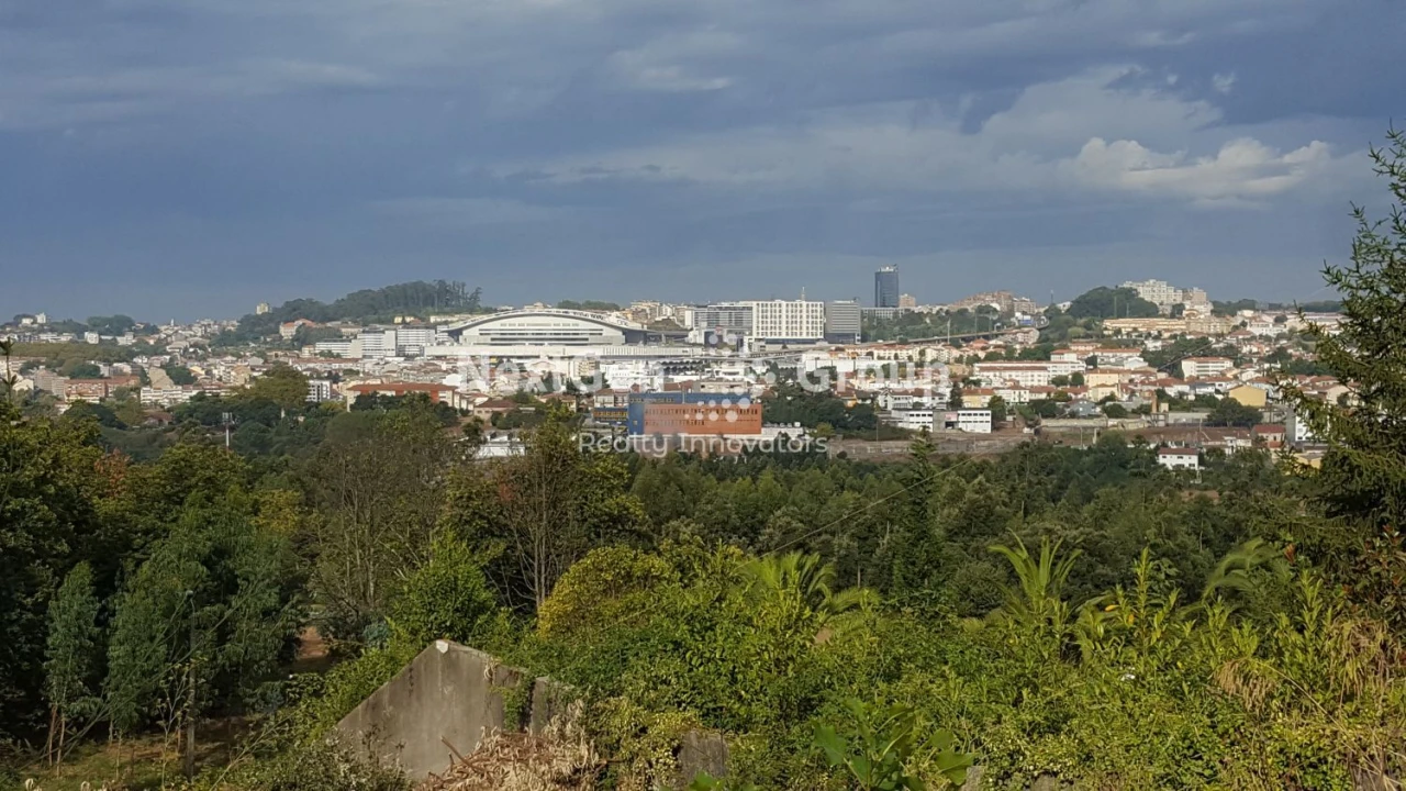 Terreno para Venda em Rio Tinto Foto 7