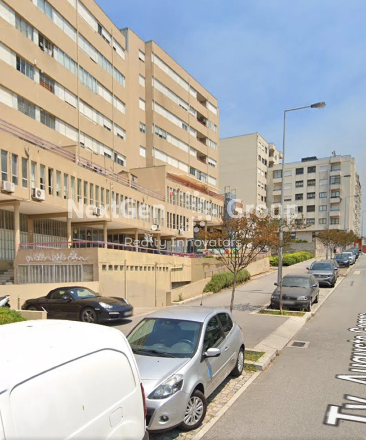 Garagem para Venda em Matosinhos e Leça da Palmeira Foto 3
