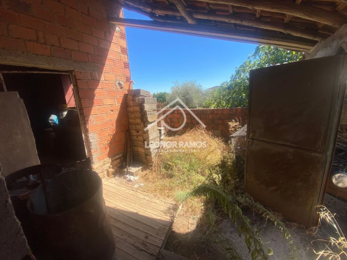 Moradia T3 para Venda em Escalos de Baixo e Mata Foto 32