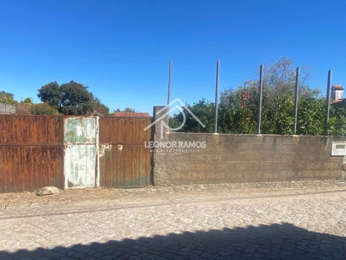 Moradia T3 para Venda em Escalos de Baixo e Mata Foto 29