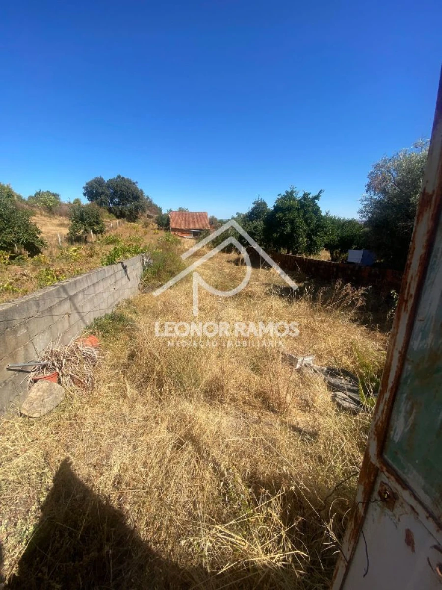 Moradia T3 para Venda em Escalos de Baixo e Mata Foto 26