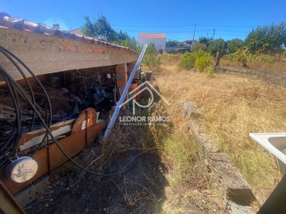 Moradia T3 para Venda em Escalos de Baixo e Mata Foto 34