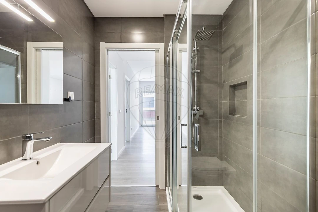 Apartamento T2 para Arrendamento em Lourinhã e Atalaia Foto 9