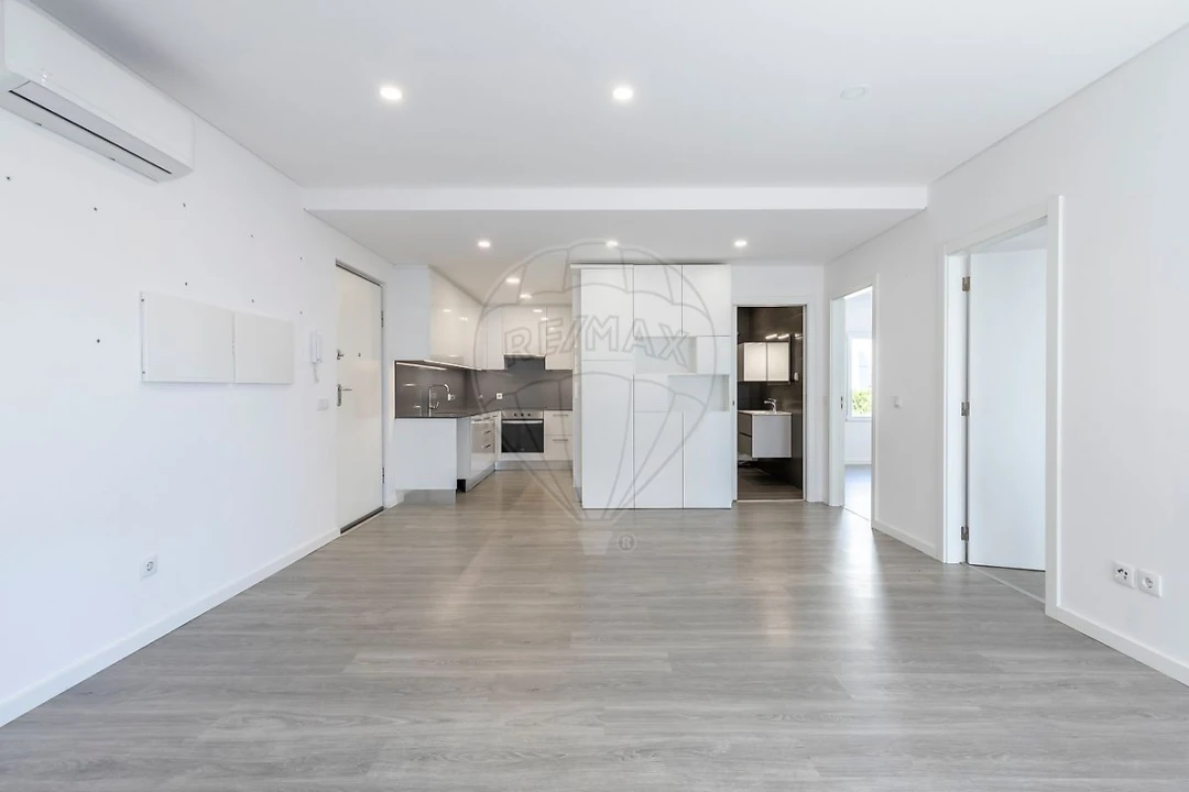 Apartamento T2 para Arrendamento em Lourinhã e Atalaia Foto 2