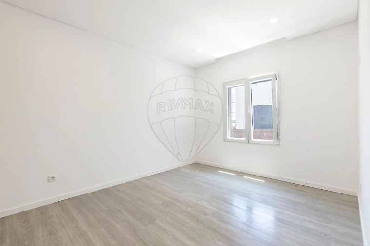 Apartamento T2 para Arrendamento em Lourinhã e Atalaia Foto 10