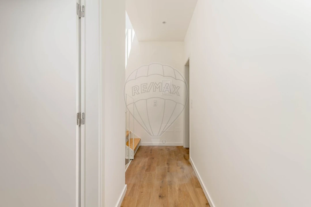 Moradia T2 para Arrendamento em Amora Foto 16