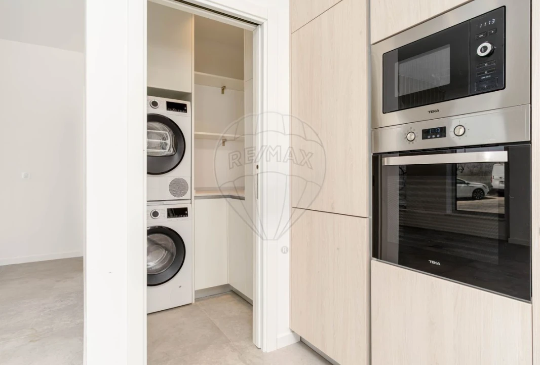 Moradia T2 para Arrendamento em Amora Foto 5