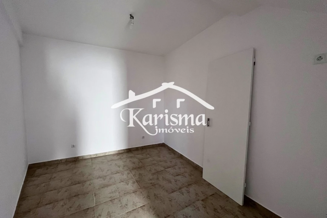 Moradia T1 para Venda em Monchique Foto 8