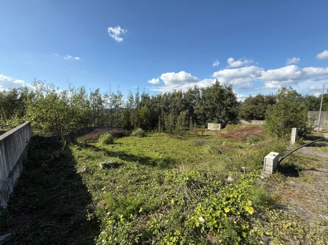 Moradia T4 para Venda em Santo Antonio dos Olivais Foto 11