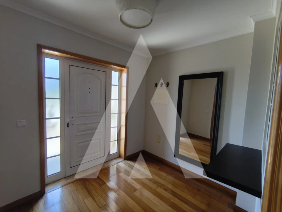 Moradia T4 para Venda em Albergaria-A-Velha e Valmaior Foto 6