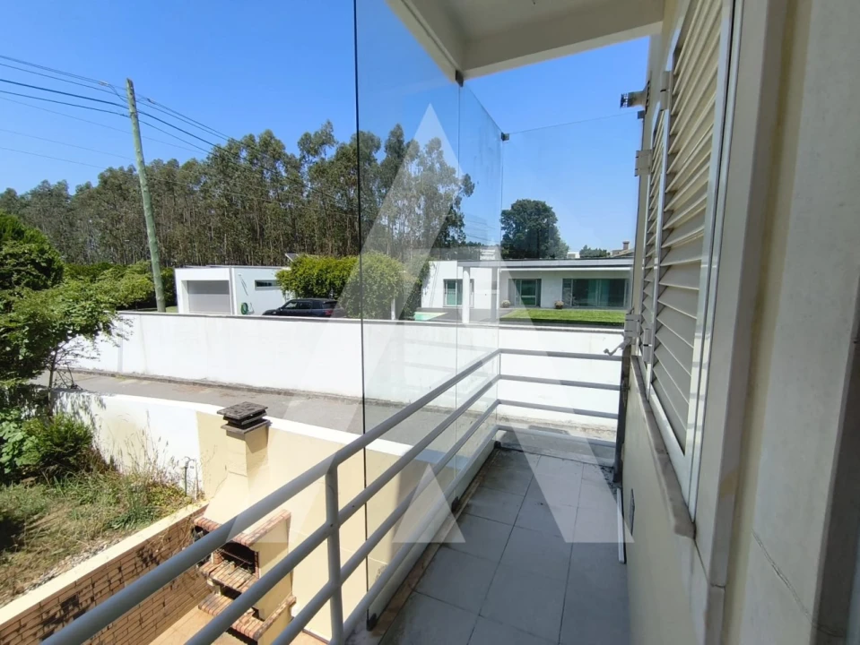 Moradia T4 para Venda em Albergaria-A-Velha e Valmaior Foto 33