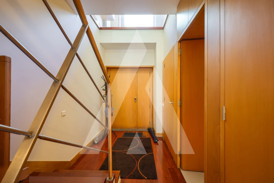 Apartamento T3 para Venda em Glória e Vera Cruz Foto 3