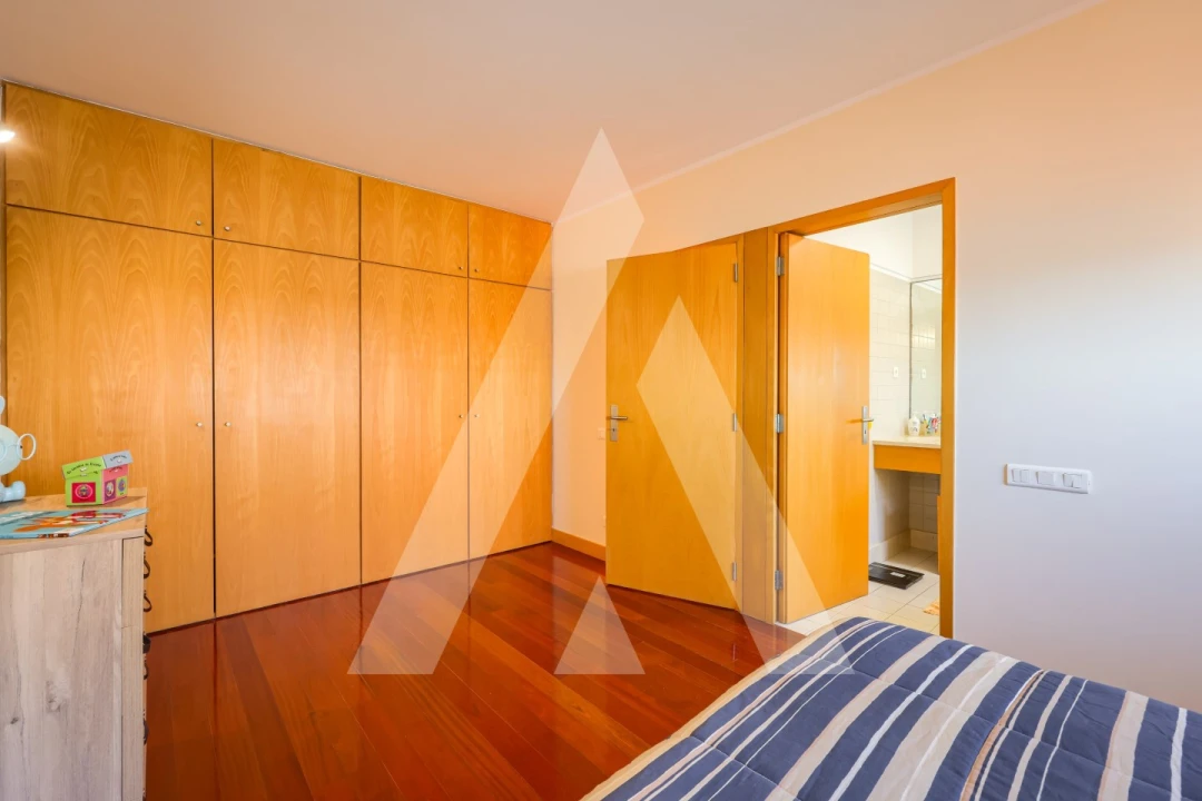 Apartamento T3 para Venda em Glória e Vera Cruz Foto 33