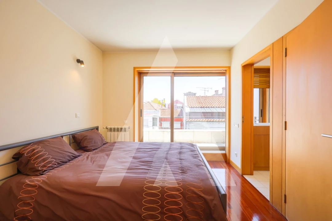 Apartamento T3 para Venda em Glória e Vera Cruz Foto 37