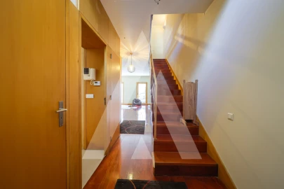 Apartamento T3 para Venda em Glória e Vera Cruz