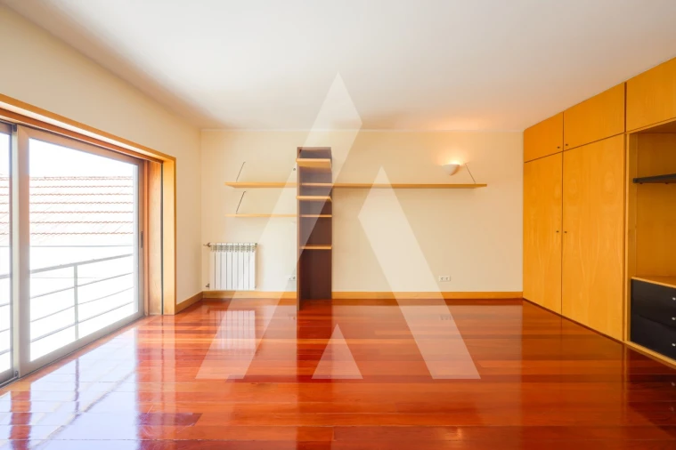 Apartamento T3 para Venda em Glória e Vera Cruz Foto 24