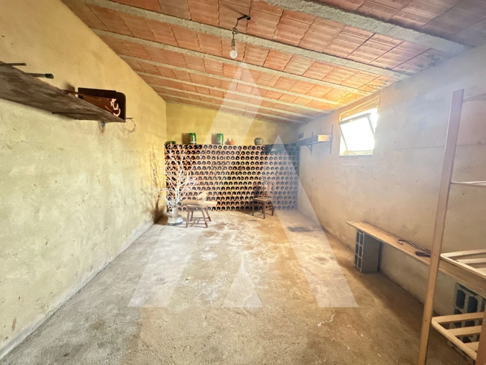 Moradia T2 para Venda em Sangalhos Foto 18