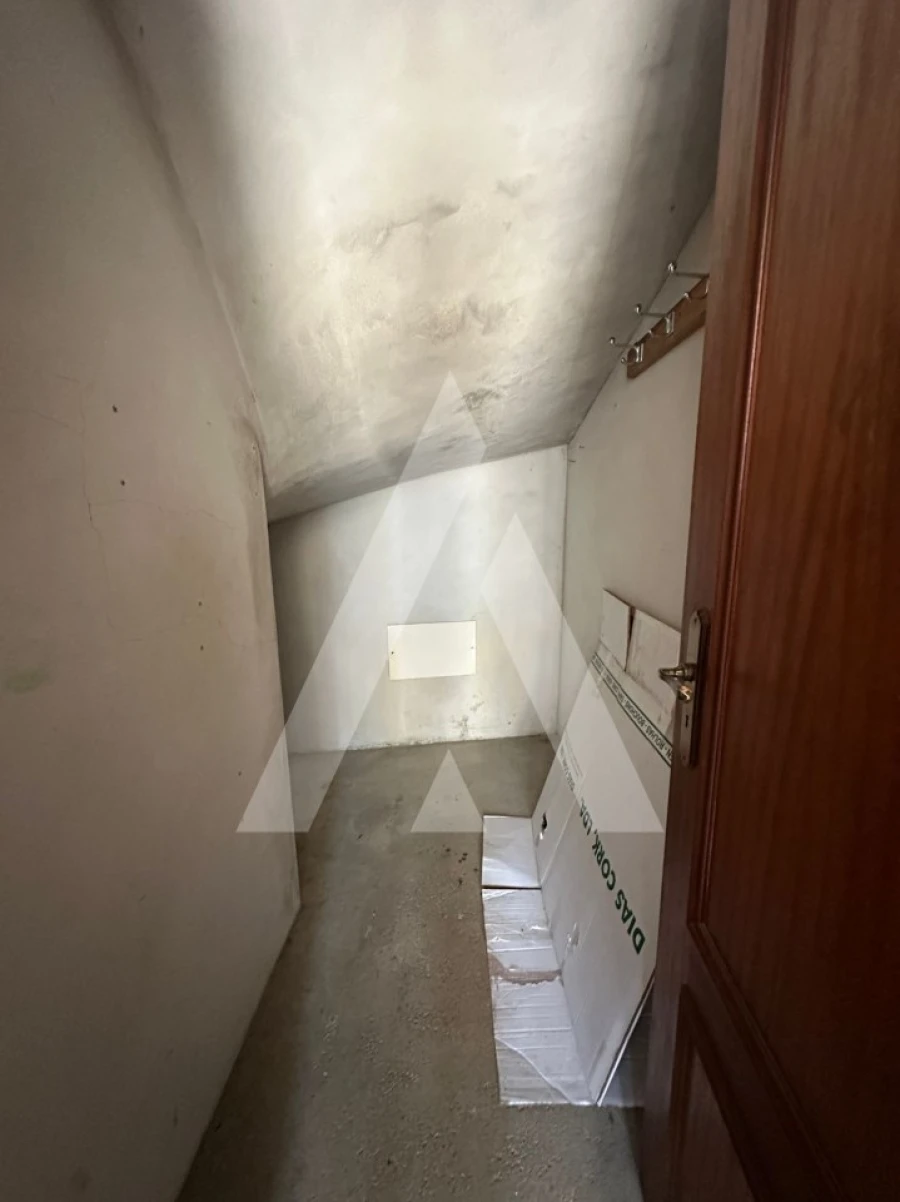 Moradia T2 para Venda em Sangalhos Foto 32