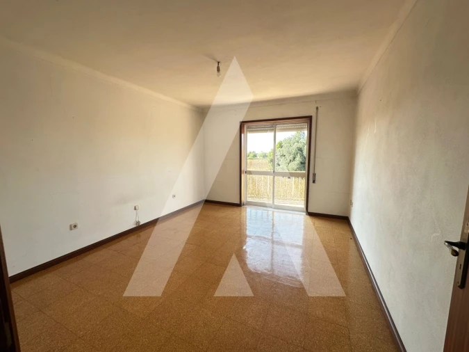 Moradia T2 para Venda em Sangalhos Foto 7