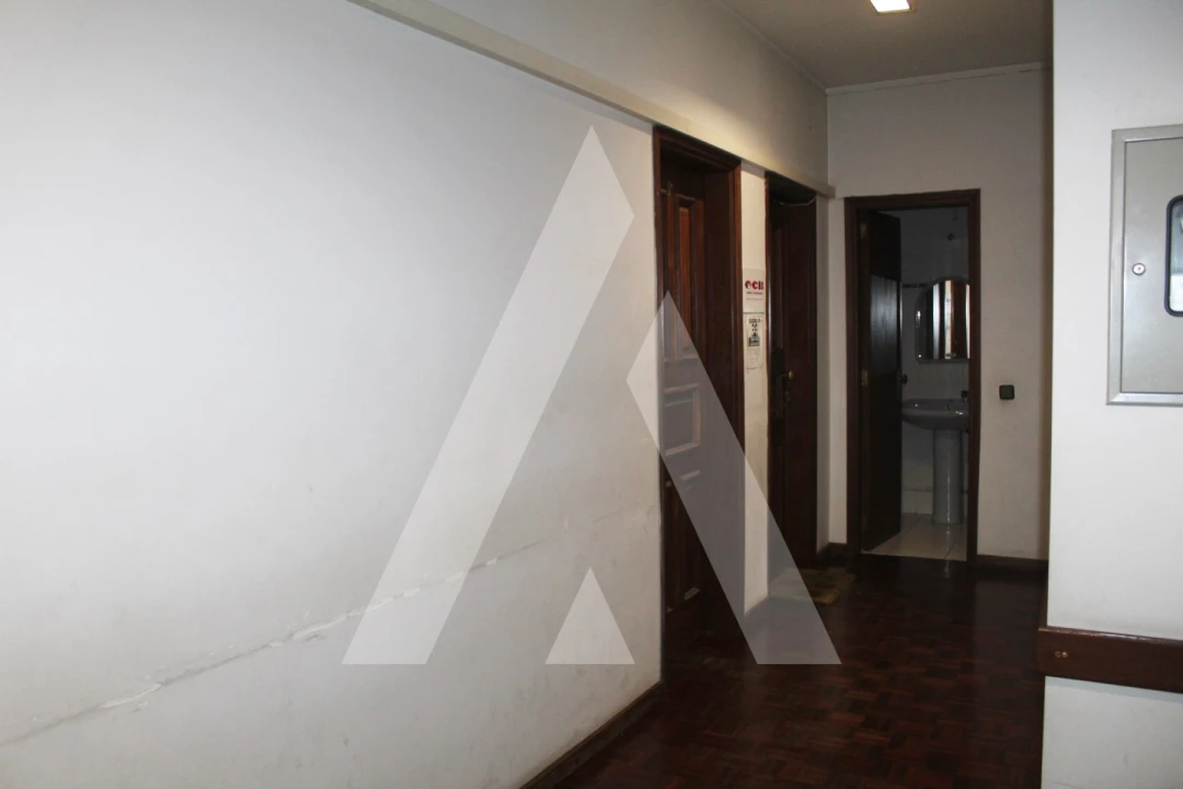 Escritório para Venda em Albergaria-A-Velha e Valmaior Foto 13