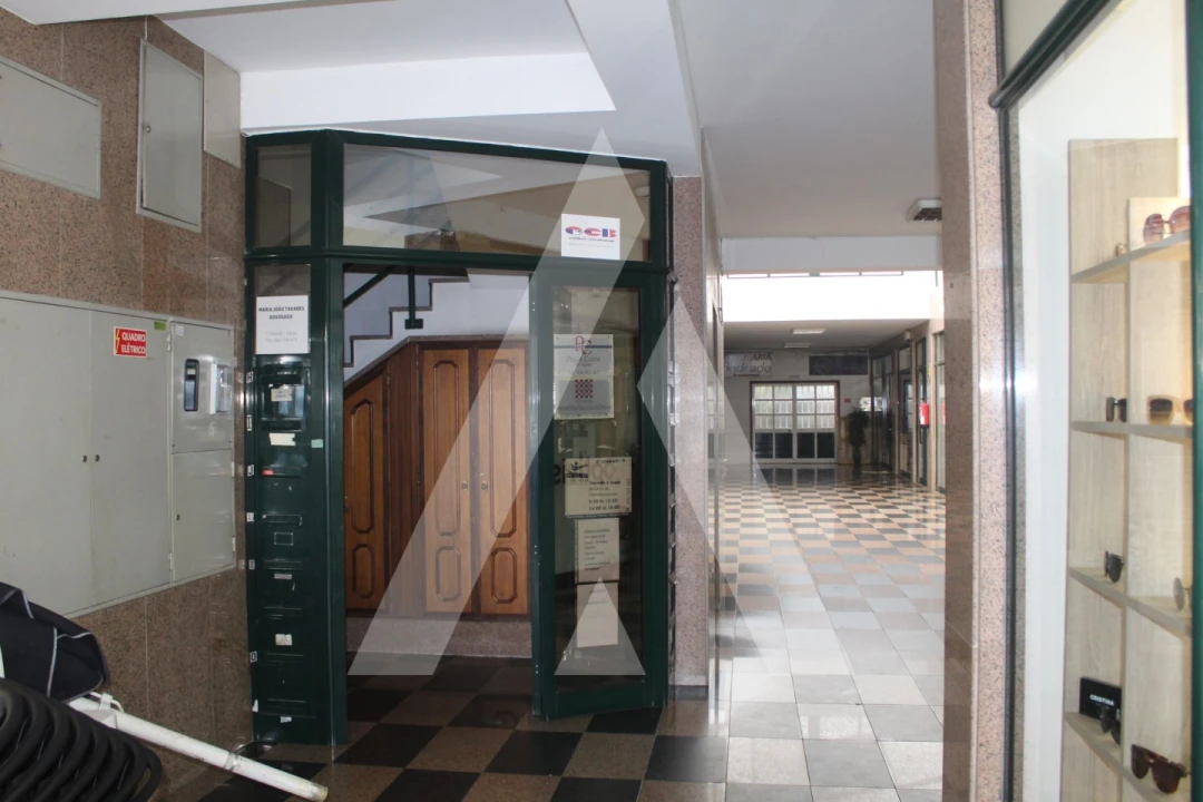 Escritório para Venda em Albergaria-A-Velha e Valmaior Foto 15