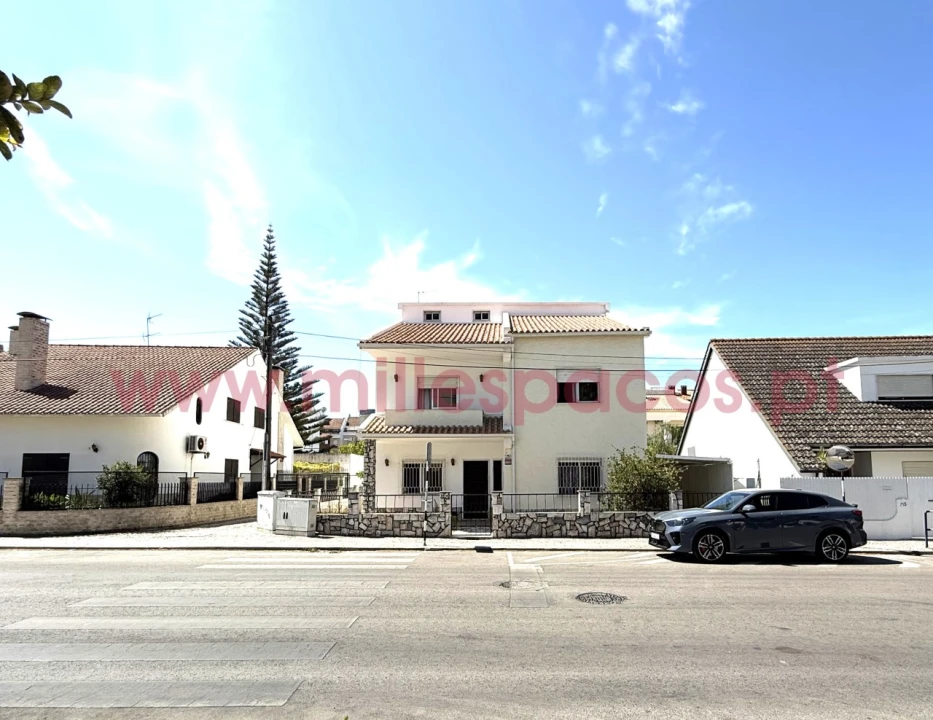 Moradia T5 para Venda em Montijo e Afonsoeiro Foto 2