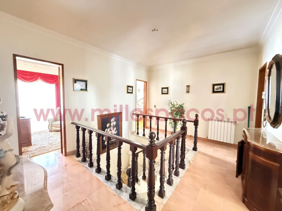 Moradia T5 para Venda em Montijo e Afonsoeiro Foto 32