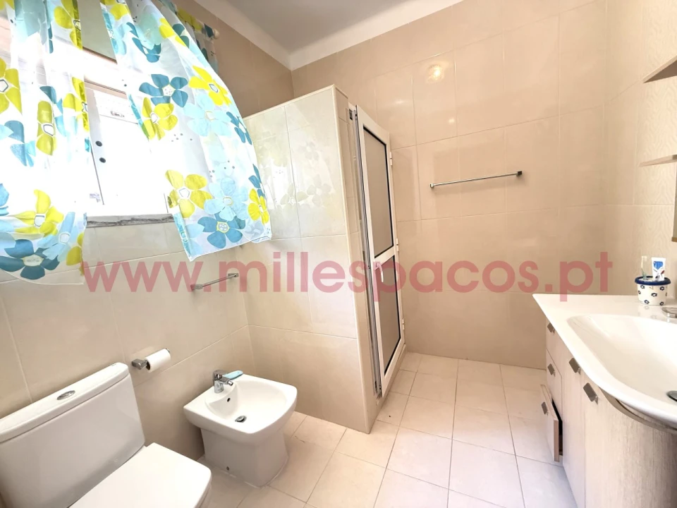 Moradia T5 para Venda em Montijo e Afonsoeiro Foto 15