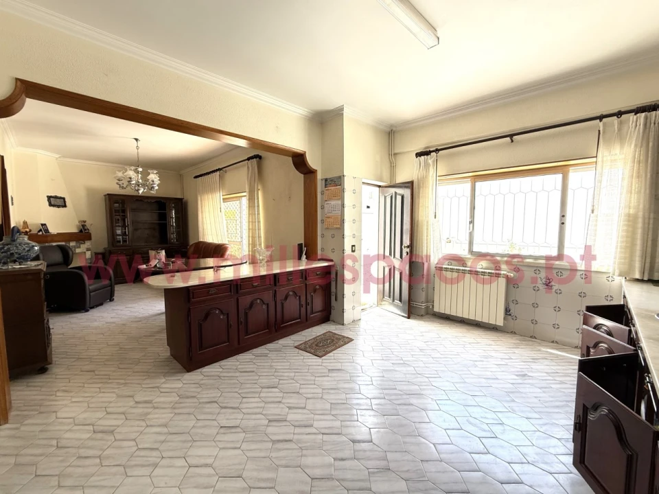 Moradia T5 para Venda em Montijo e Afonsoeiro Foto 5