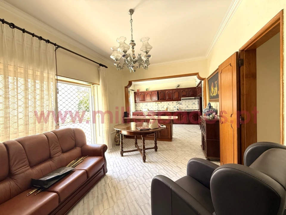 Moradia T5 para Venda em Montijo e Afonsoeiro Foto 9